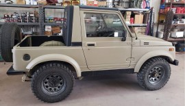 Hardtop Suzuki Samurai Pickup